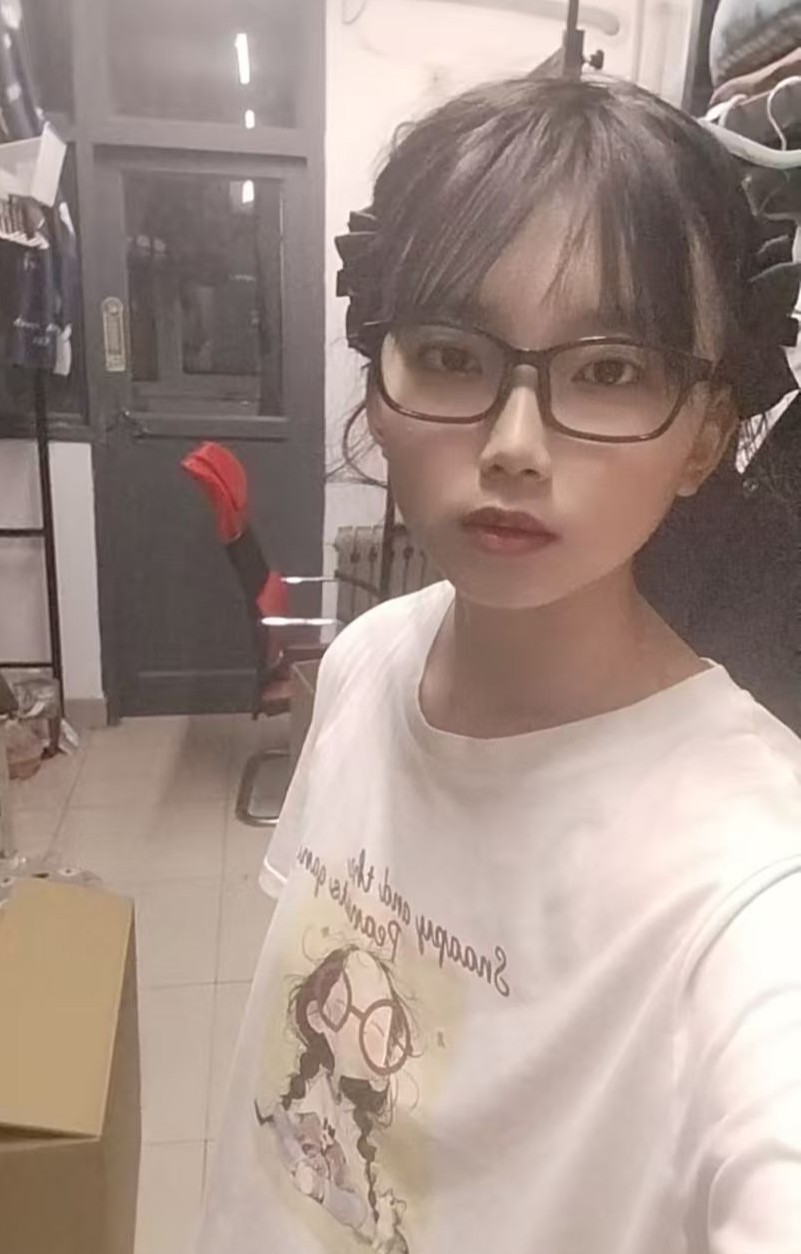 丁丽童